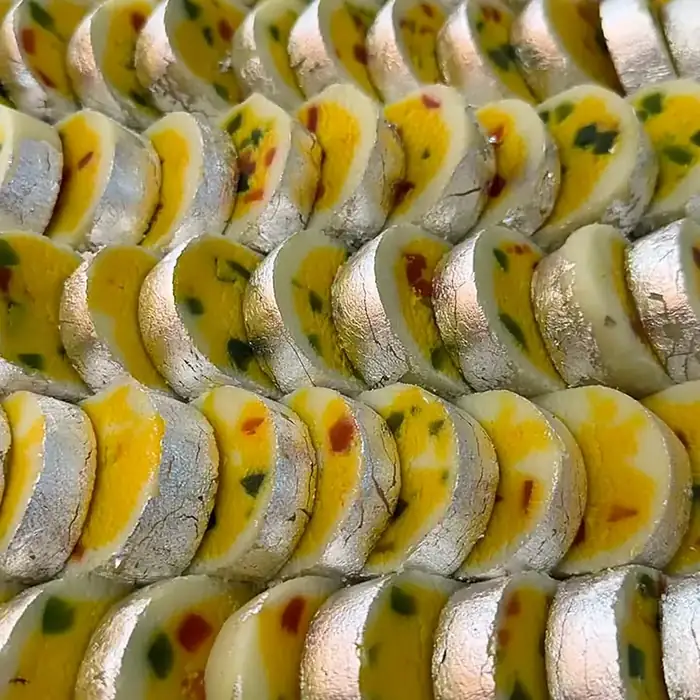 Kesar Roll